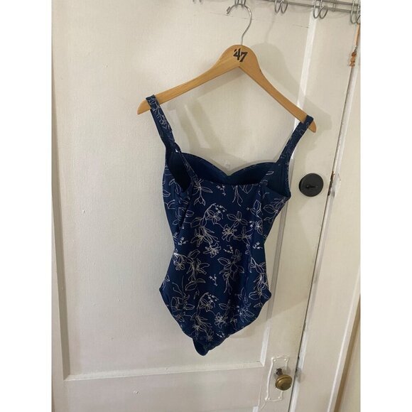 Nip Tuck Swimwear Women's Garden Line Foil Twist Swimsuit - 8 - Picture 3 of 14